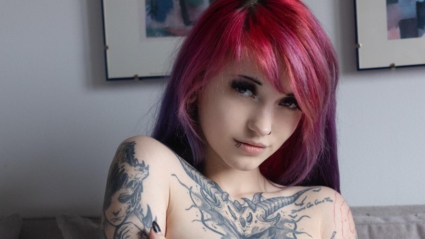 gloom - pink serenity