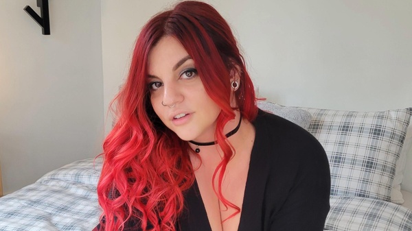 sugarbellz - High in a treehouse with your favourite, fiery, redheaded, nature loving Canadian