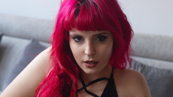 giulialeop - Read Me, Break Me