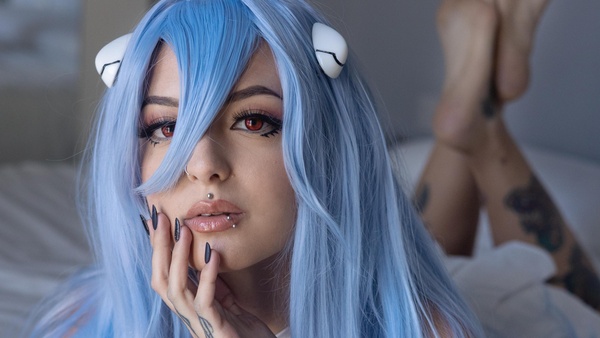 alessrose - neon glow