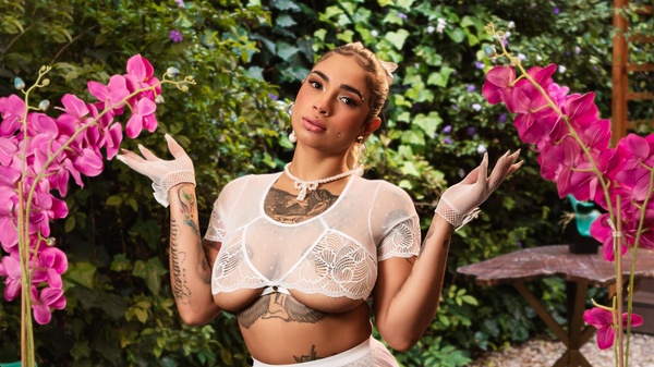 miachava - Backyard Jacuzzi