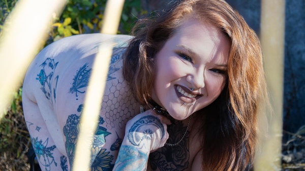 scarascreams - Doomsday Darling