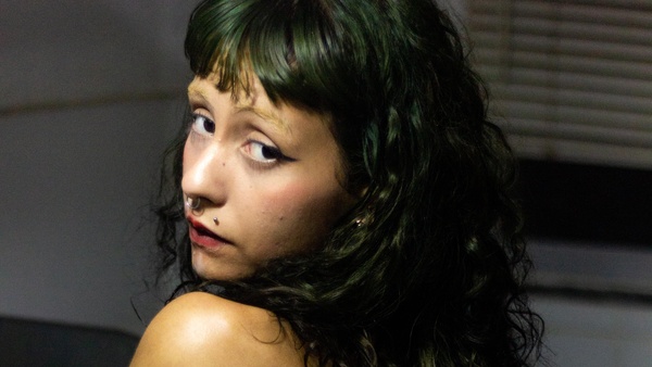 c4mmili - Brincando com leite condensado