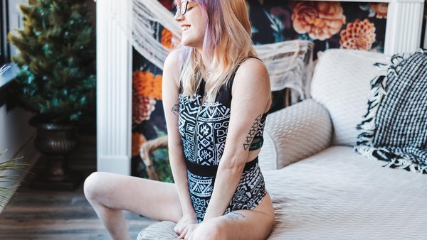 skyeebluee - Quietly Undone