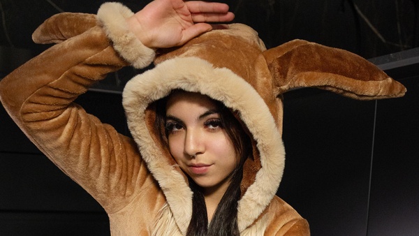 flakes - Eevee Dreams